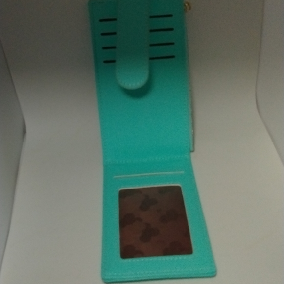 Lady wallet holds 9 cards 2 I'd holders  fits in front pocket perfect rifo pro - Picture 3 of 6